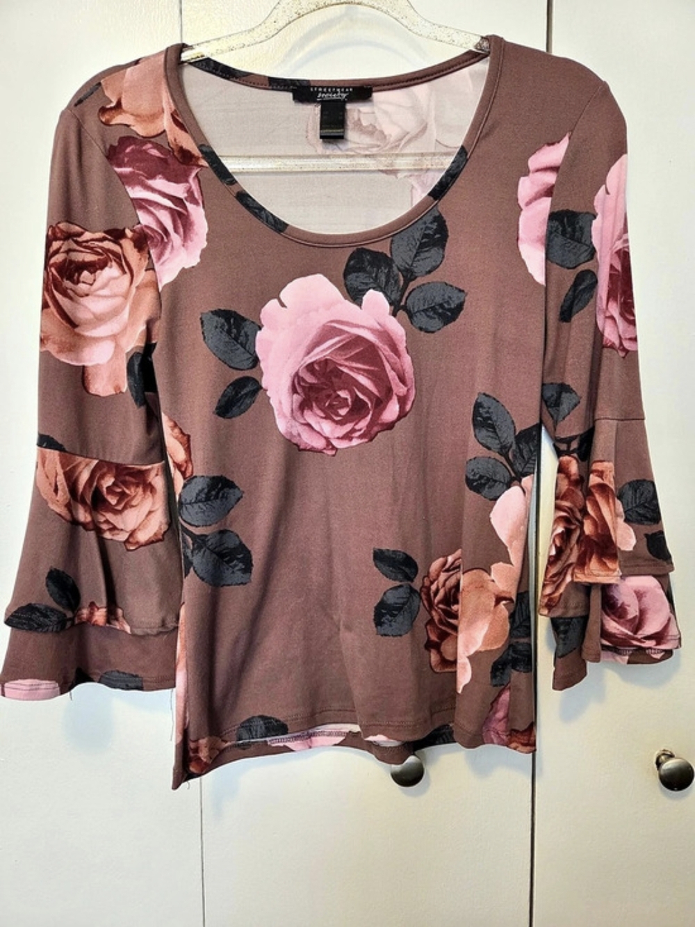 Streetwear Society Women's M Brown Floral Long Sleeve Top with Flared Sleeves